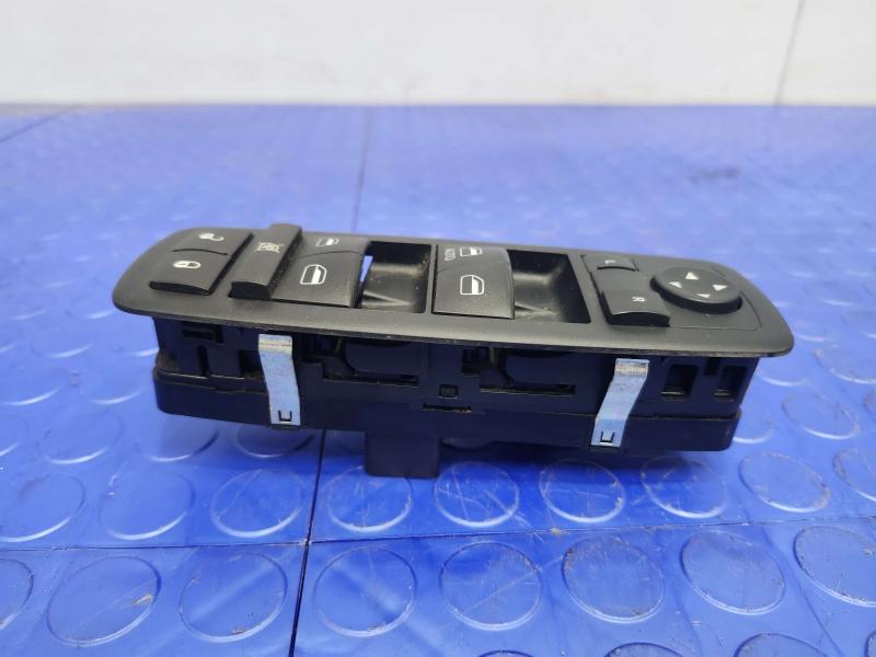 2012 Jeep Liberty Door Switch Front
