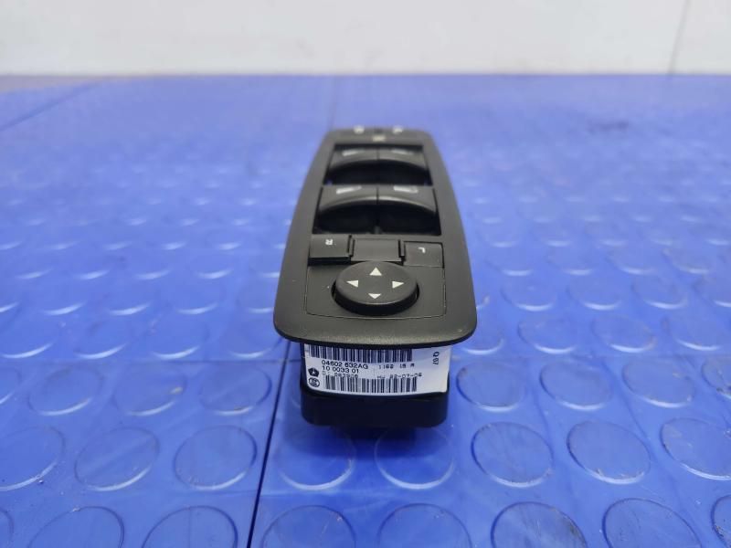 2012 Jeep Liberty Door Switch Front