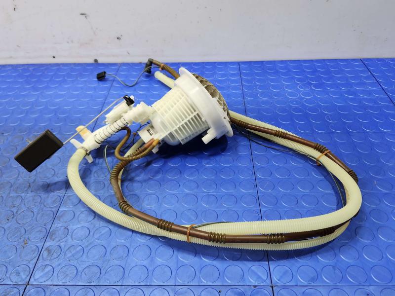 2014 Chrysler 300 Fuel Pump