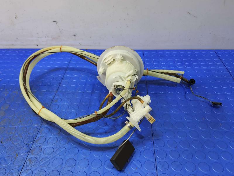 2014 Chrysler 300 Fuel Pump