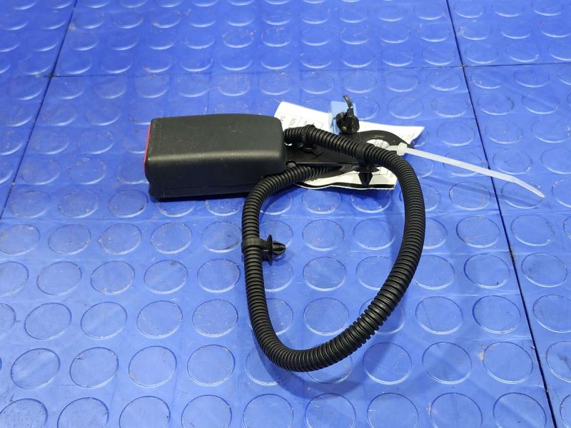 2008 Honda Fit Front Seat Belt