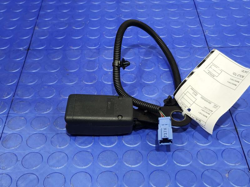 2008 Honda Fit Front Seat Belt