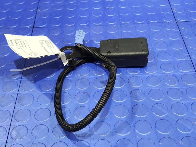 2008 Honda Fit Front Seat Belt