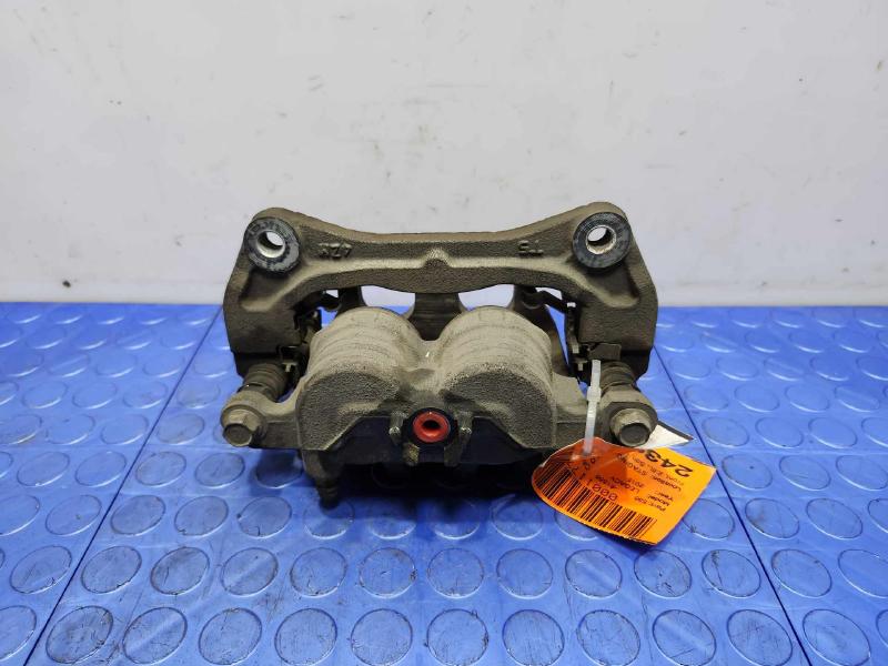 2015 Subaru Legacy Caliper