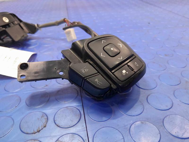 2019 Toyota Sienna Combination Switch