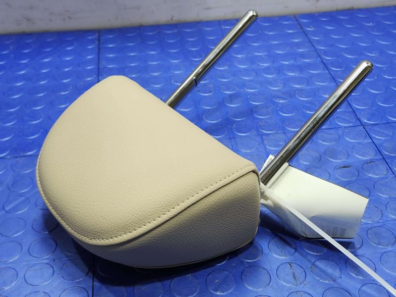 2018 Audi A4 Headrest