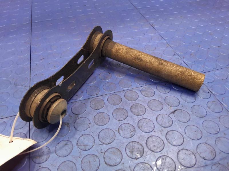 2021 Ford Explorer Lower Control Arm Rr