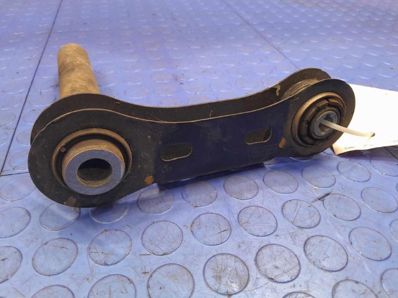 2021 Ford Explorer Lower Control Arm Rr