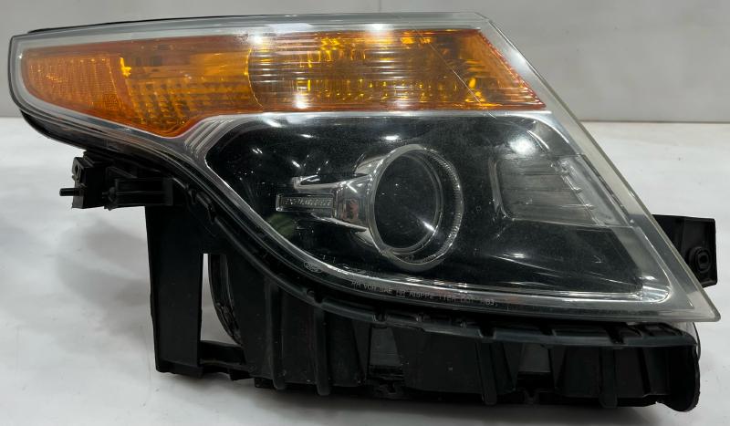 2014 Ford Explorer Headlamp Assembly
