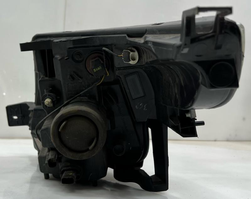 2014 Ford Explorer Headlamp Assembly