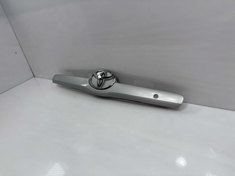 2007 Toyota Camry Tail Finish Panel