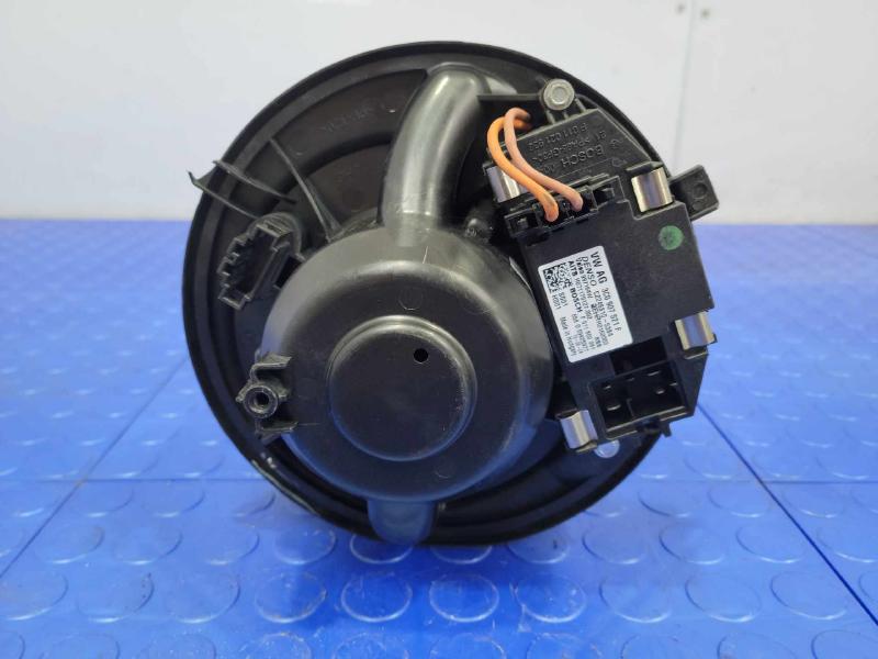 2013-2022 Volkswagen Passat Heater AC Blower Motor Assembly OEM 561820015E