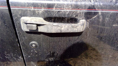 1993 - 1998 Jeep Grand Cherokee Front Door Handle RH Passenger Side OEM 55076092
