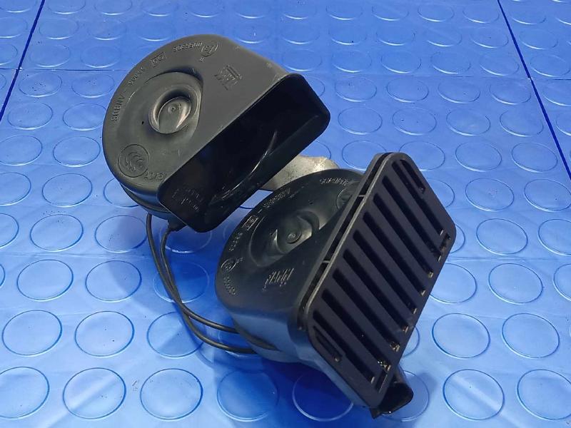 2011 Chevrolet Impala Horn