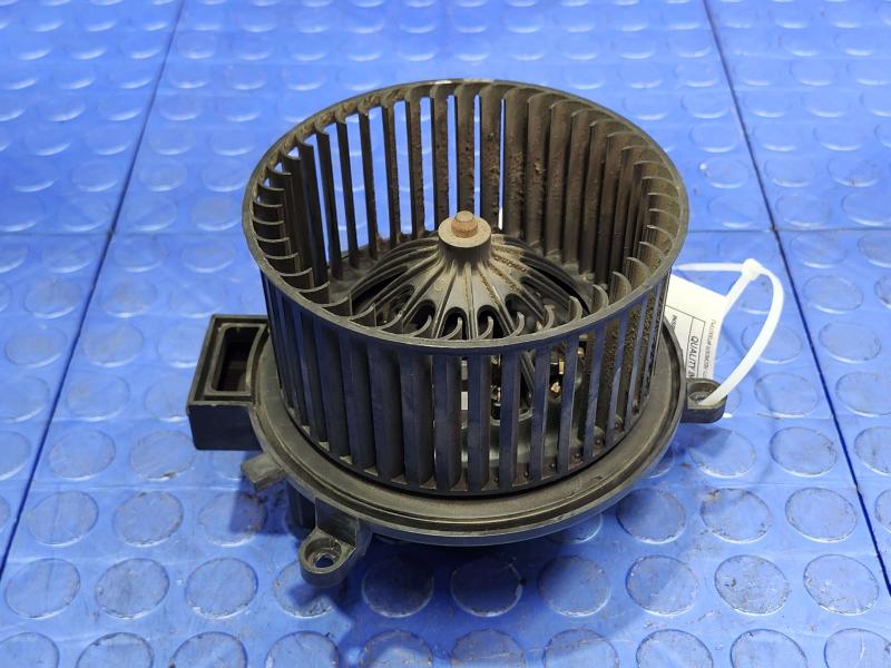 2012 Dodge Grand Caravan Blower Motor