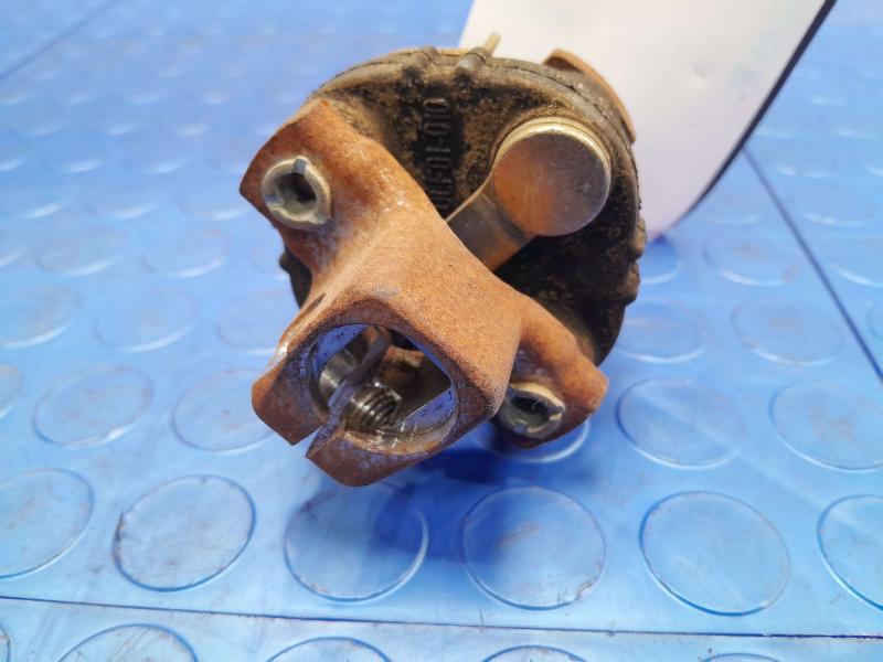 2004 Ford Crown Victoria Steering Coupler