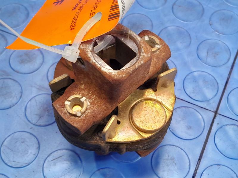 2004 Ford Crown Victoria Steering Coupler
