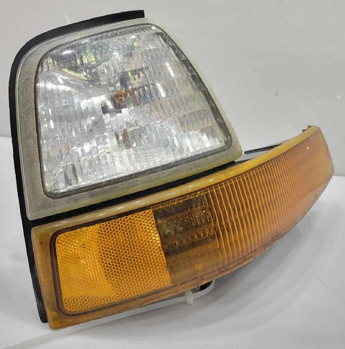 2000 Ford Ranger Fog/Mark/Park/Turn Light/Lamp