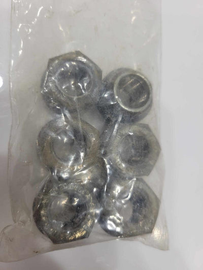 2008 GMC Yukon XL Lug Nuts