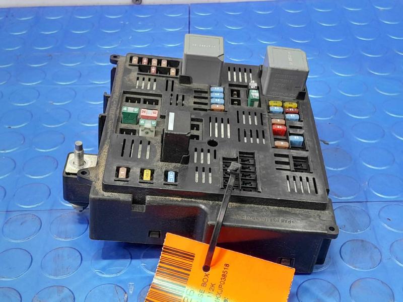 2018 Volvo S90 Engine Fuse Box