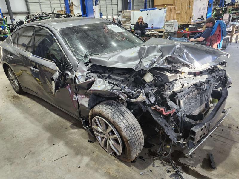 2015 Infiniti Q50 Center Pillar