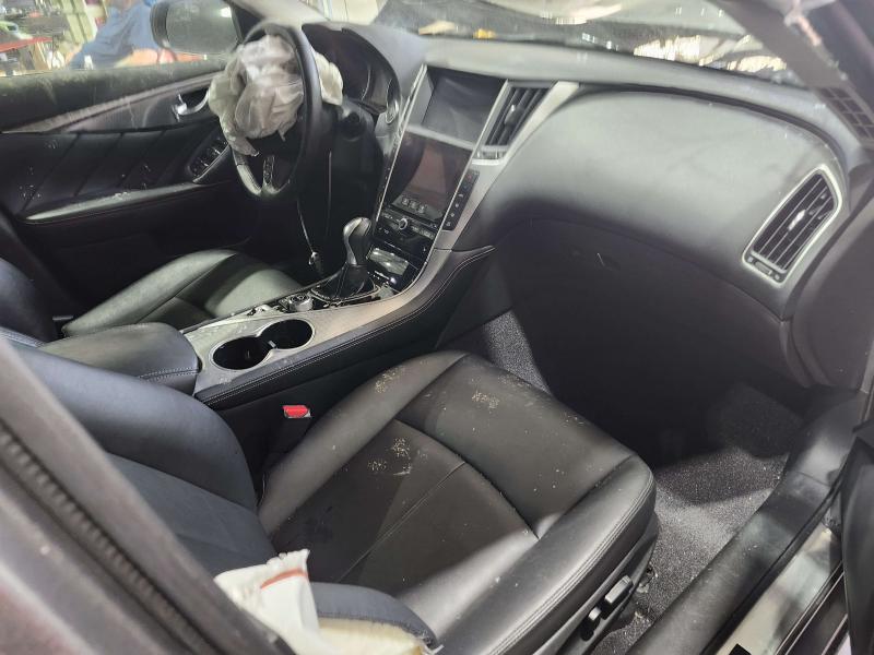 2015 Infiniti Q50 Center Pillar