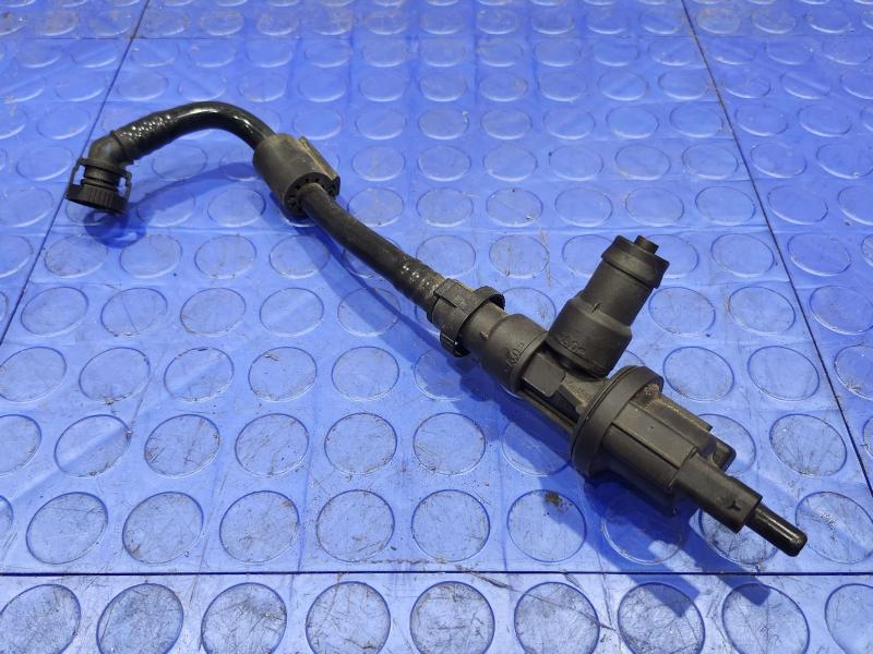 2016-2020 BMW X1 F48 Fuel Tank Breather Valve Genuine OEM 13907614013