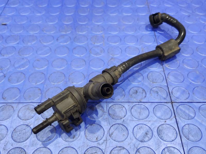 2016-2020 BMW X1 F48 Fuel Tank Breather Valve Genuine OEM 13907614013