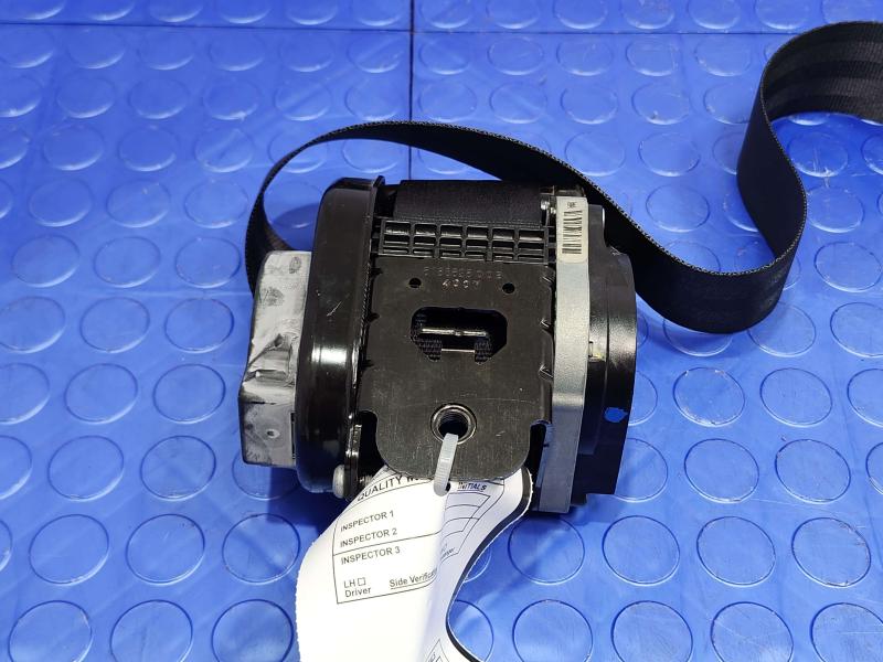 2014 Ford Focus Front Seat Belt