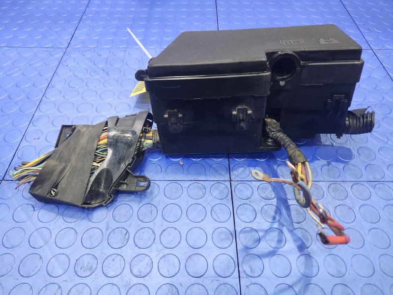 2012-2014 Ford Focus Engine Fuse Box Relay Junction Block OEM CV6Z14A068AA