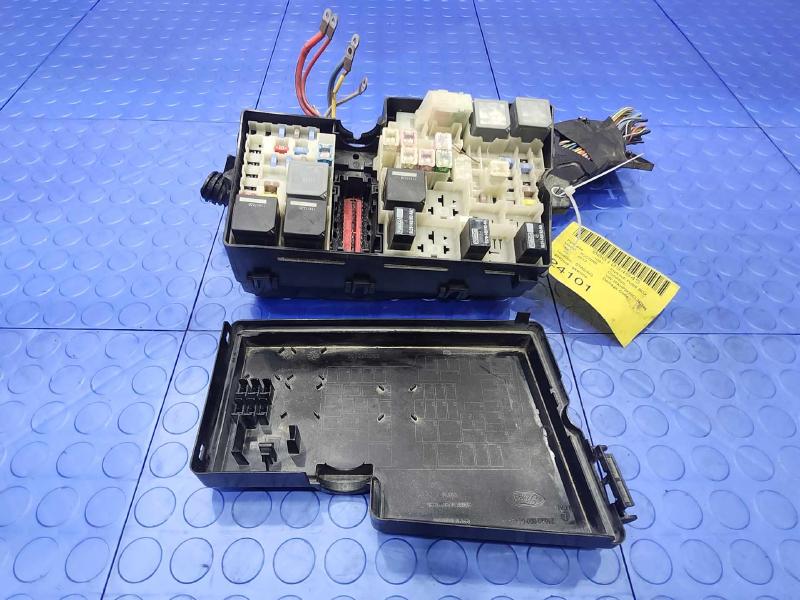 2012-2014 Ford Focus Engine Fuse Box Relay Junction Block OEM CV6Z14A068AA