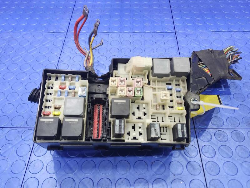 2012-2014 Ford Focus Engine Fuse Box Relay Junction Block OEM CV6Z14A068AA