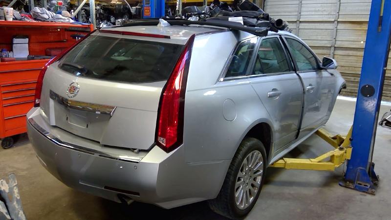 2011 Cadillac CTS Transmission Assy.