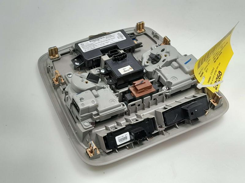 2014-2018 Cadillac ATS Roof Console Assembly Sunroof Garage Controls Gray OEM 84009547