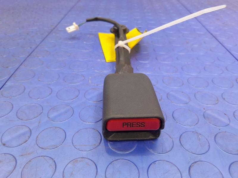 2015 Nissan Altima Front Seat Belt