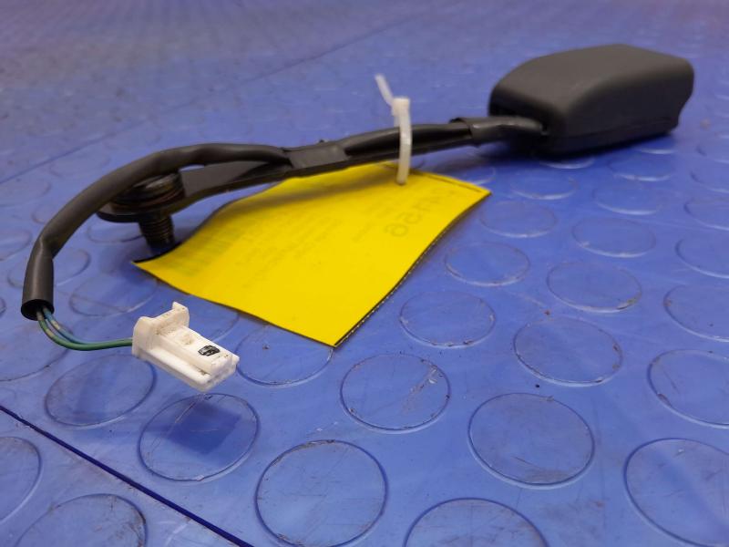 2015 Nissan Altima Front Seat Belt
