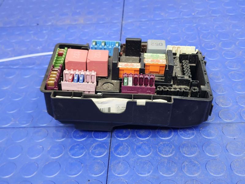 2017 Mercedes C-Class Cabin Fuse Box