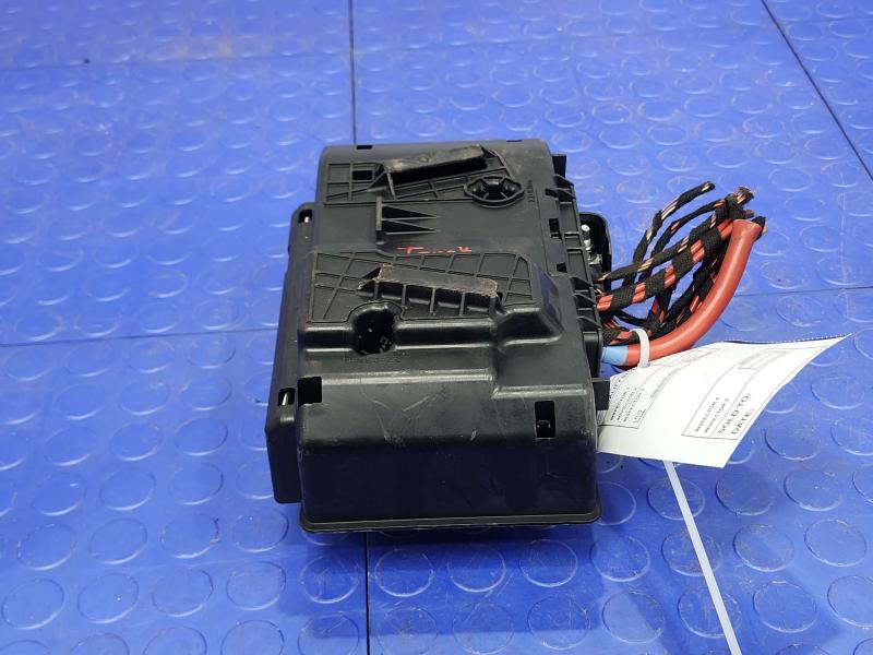 2017 Mercedes C-Class Cabin Fuse Box
