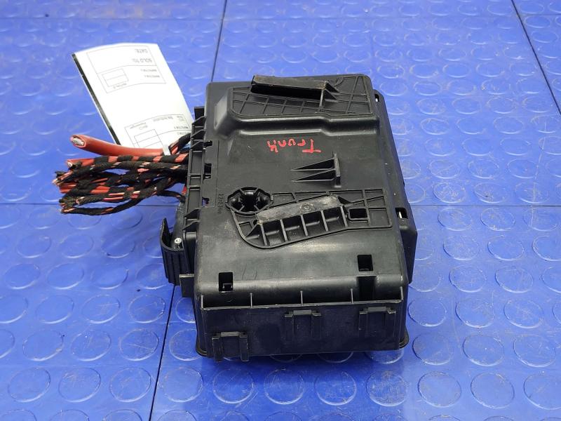 2017 Mercedes C-Class Cabin Fuse Box