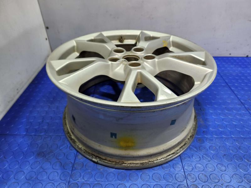 2014 Nissan Maxima Wheel