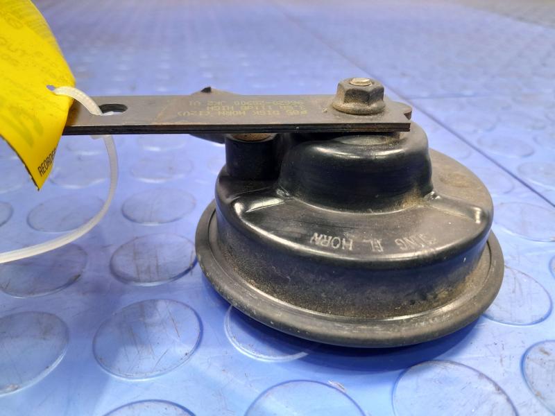 2014-2015 Hyundai Tucson High Note Horn Assembly Genuine OEM 966202S900