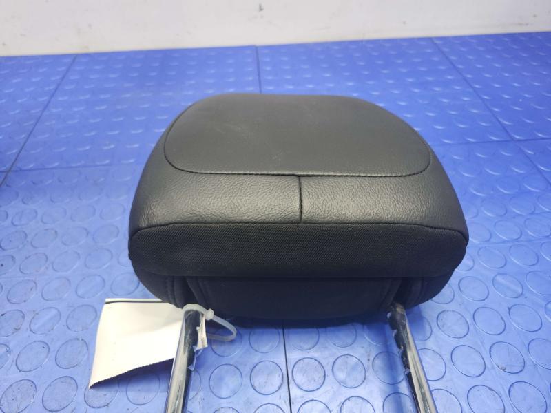 2018 Jeep Compass Headrest