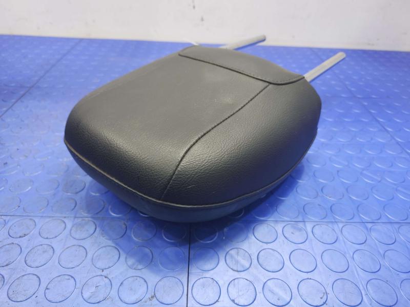 2018 Jeep Compass Headrest