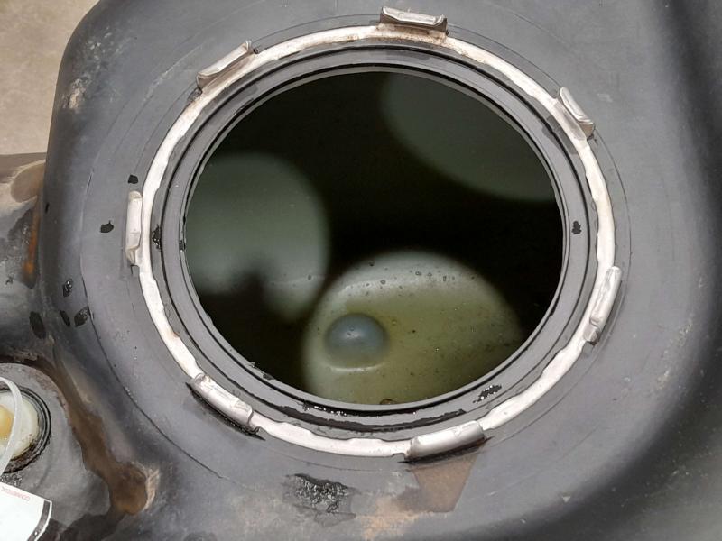 2008 Nissan Titan Fuel Tank Assembly