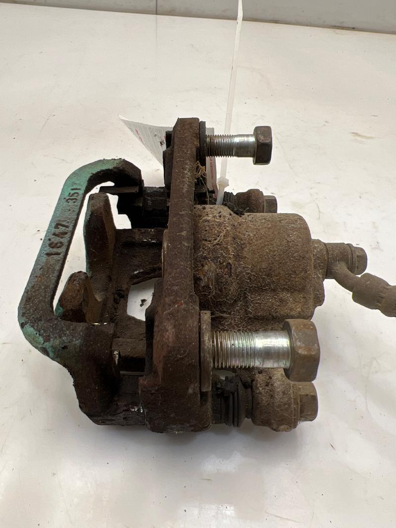 2007 Nissan Altima Caliper