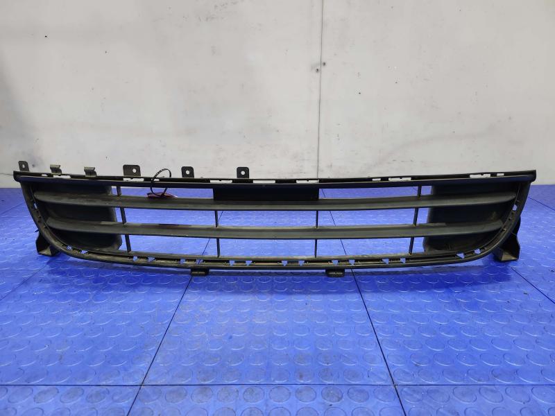 2015 Porsche Panamera Grille