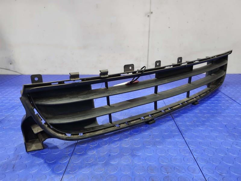 2015 Porsche Panamera Grille