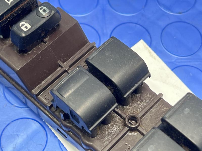 2007-2012 Lexus ES350 Master Window Switch Assembly Genuine OEM 8404033070