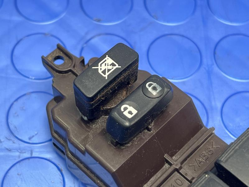 2007-2012 Lexus ES350 Master Window Switch Assembly Genuine OEM 8404033070