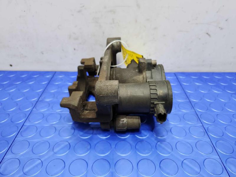 2015 Subaru Legacy Caliper